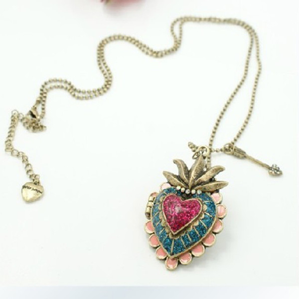 Best Selling Vintage Ethnic Style Glaze Heart Locket Pendant Necklace Women Statement Choker Jewelry Long Chain Charm Necklaces