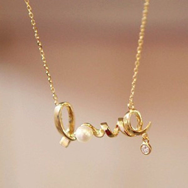 2018 Simple Gold Color Love Letter Pearl Crystal Pendant Necklace For Women Choker Necklaces Collar Collier Ras Du Cou Femme