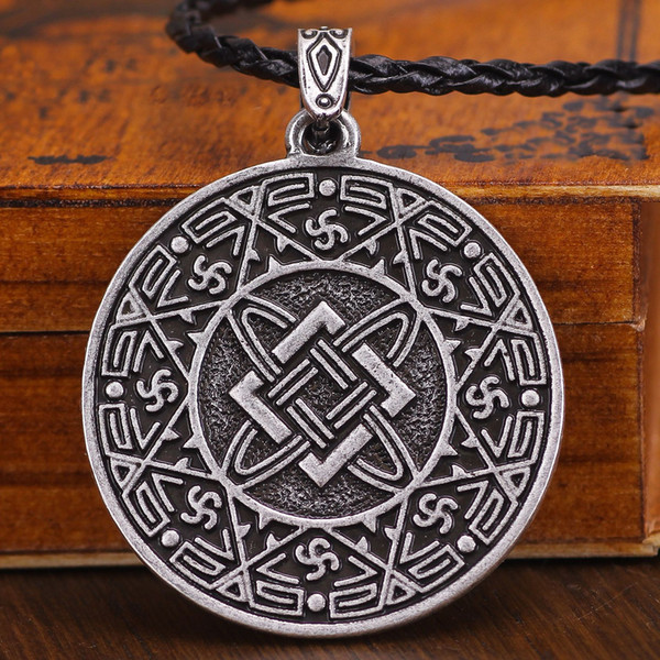 BC0014 Viking jewelry European and American men's double-sided necklace Nordic mythical Viking necklace letter symbol necklace wholesale