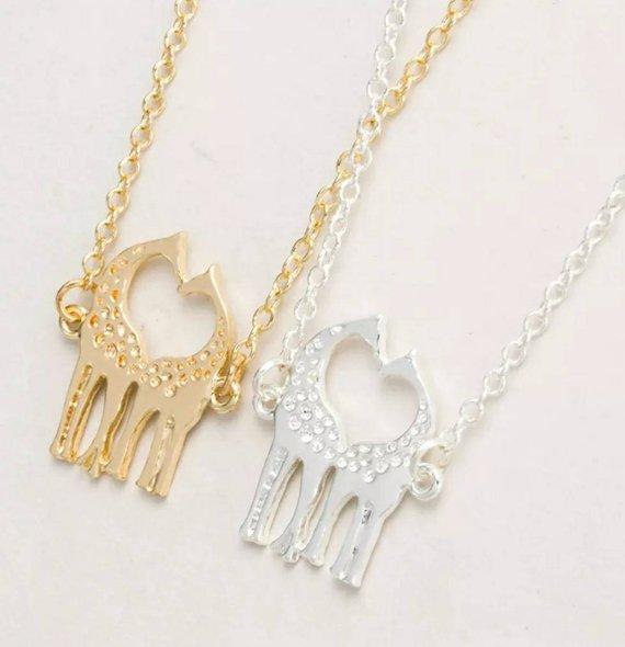 5PCS Cute Heart Loving Giraffes Necklace Simple lovely Twin Baby Deer Elk Necklace Animal Jewelry for Couples