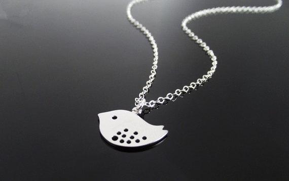 5PCS Cute Baby Bird Necklace Sparrow Small Flying Bird Sparrow Necklace Little Swallow Necklaces for Women