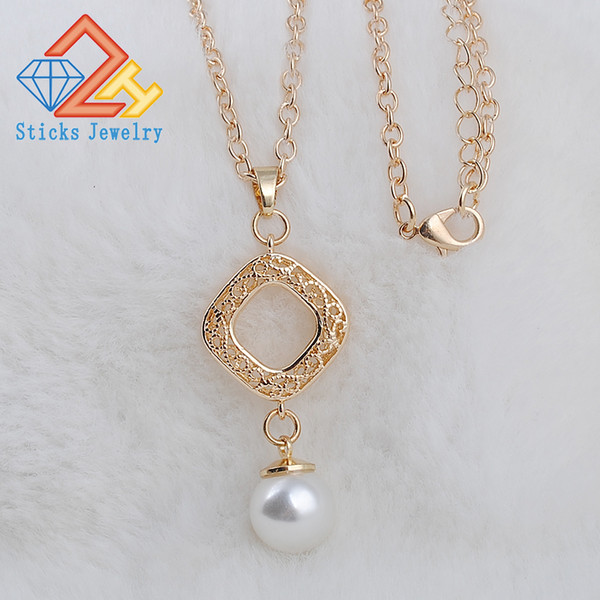 Hot Sell Necklace Geometris Copper Hollow out Accessories Trendy Pendant for Women Pearl Luxury Fashion Jewelry Sticks Jewelry