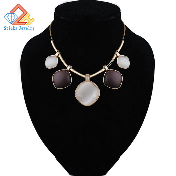 Hot Woman Chain Necklaces Crystals White Opal Stone Female Statement Necklaces Party Jewelry