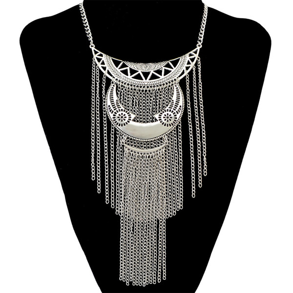 idealway Bohemian Silver Alloy Fashion Carved Hollow Out Moon Shape Rope Chain Tassels Pendant Necklaces Jewelry