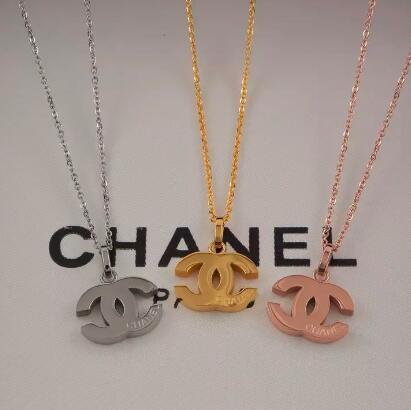 2019 New Arrival C letter designer necklace for women titanium steel Orignal Brand Chains Wholesale Price For Wedding Gifts