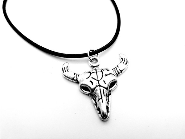 Npc-Antique silver deer head necklace Viking Animal OX Bull Cattle Necklace Charm Skeleton Skull Head Helm Leather Rope Men Necklace