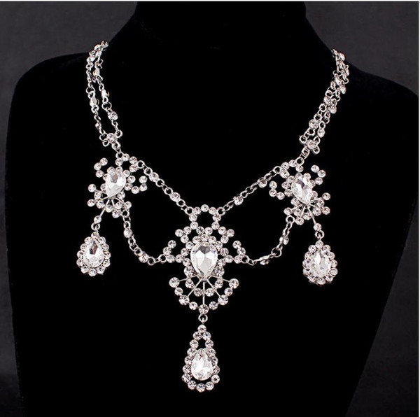 European and American fashionable personality bride wedding jewelry diamond necklace exaggerated wedding dress accessories stage shooting pr