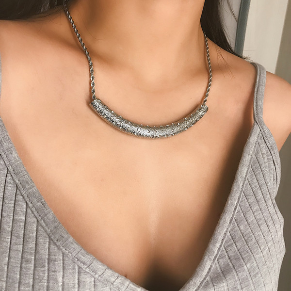 Beautiful jewelry personality U-shaped geometric item decorative female exaggerated fashion alloy large bend pipe with diamond necklace