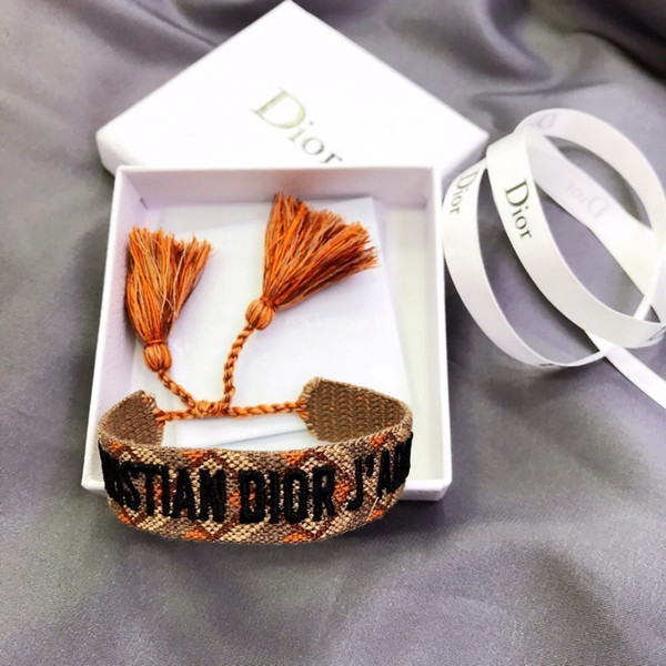 Women's Jewelry 2019 Fashion Classic Hot and Elegant Multicolor Letter Knit Hand Strap Bracelet