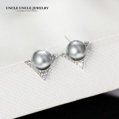 Delicate Round Simulated Pearl V-Shape Style Zirconia Fully Micro Set Woman Stud Earring Allergy Free Wholesale