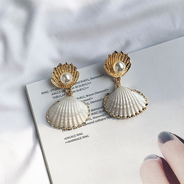 INS Bohemian Style Stud for Women Fashion Beach Natural Shell Girl Eardrop Personality Summer Party Earring Jewelry