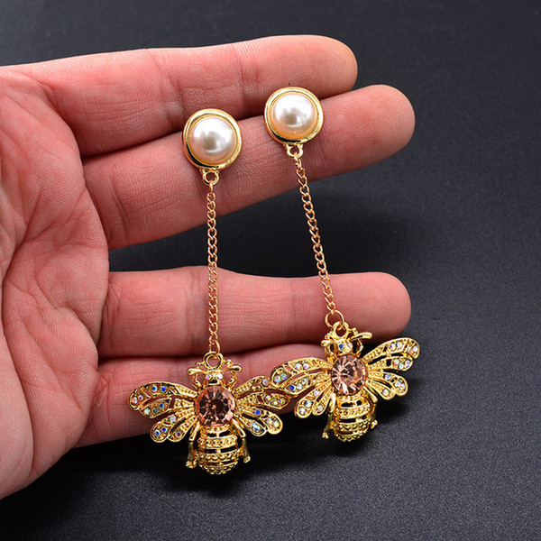 Wholesale Designer stud Earrings Women Cute Bee Dangel Tassel Pendant Gold Bee Earring Charm Party Jewelry Gifts For Women Girl