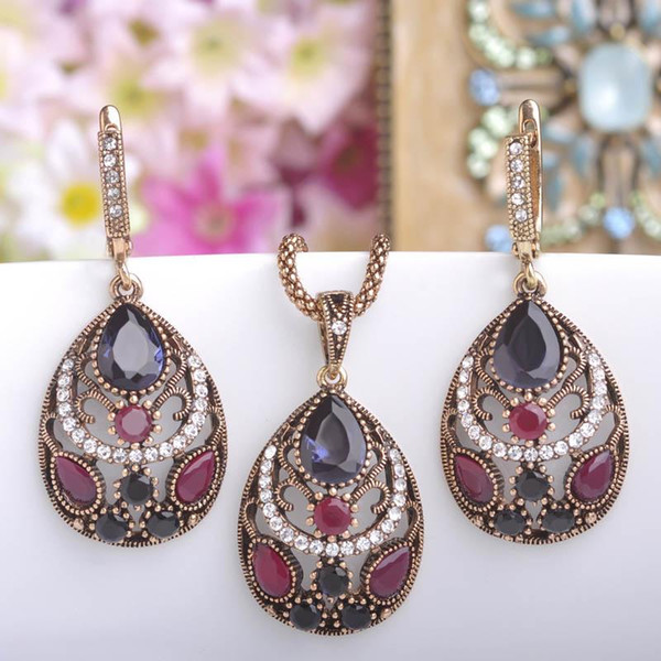 2018 new Vintage Women Necklace Earrings Sets Antique Gold Turkish Jewelry Set Blue Acrylic Heart Pendant Colar Long Pendientes Brincos