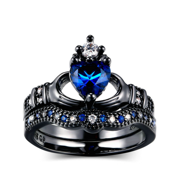 Double ring rings, women holding Sapphire Heart Shaped rings, European and American fashionable black gold.