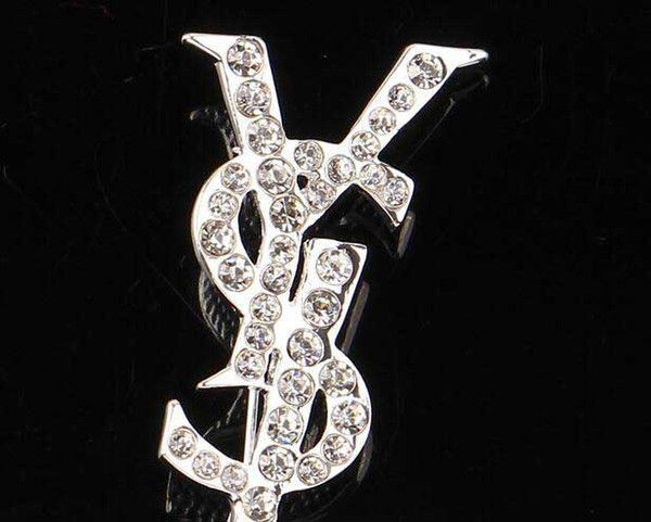 Charm Letters Design Brooches Shinging Crystal Rhienstone Corsage Lapel Pins Women Suit Scarf Dress Accessories Brooch Jewelry Gift