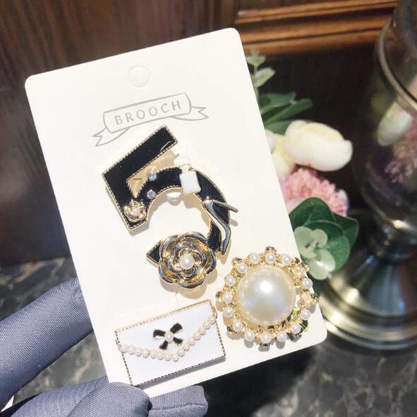 Korea Fashion Number 5 Letters Brooch Pins Set Enamel Pearl Camellia Flower Brooch Scarf Clips Women Girl Suit Lapel Pins Accessories