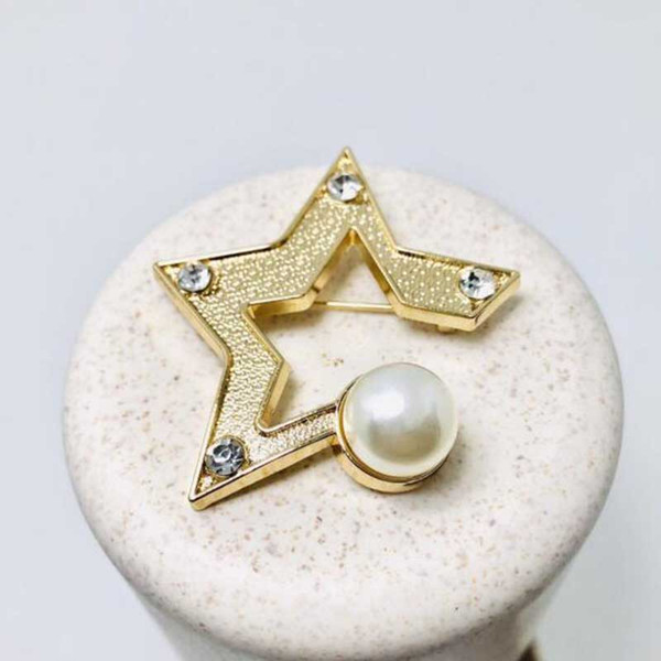 Popular Fashion 14k Gold Star Brooch Pins Scarf Clips Crystal Pearl Brooches Corsage Women Girl Suit Lapel Pins Accessories