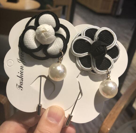 Korea Fashion Black White Camellia Flower Corsage Scarf Clips Fabric Flower Hair Rope Hair Clips For Women Charm Jewelry Accessories