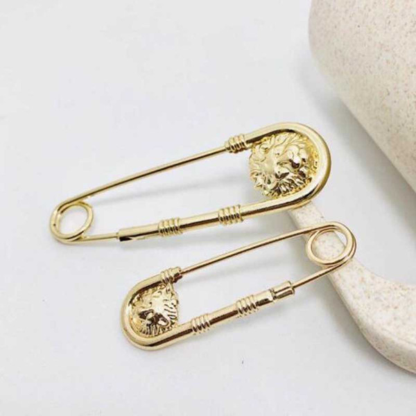 Wholesale Delicate U Shape Paperclip Brooches Gold Silver Loin Head Scarf Clips Brooch Pins Women Men Suit Lapel Pins Accessories