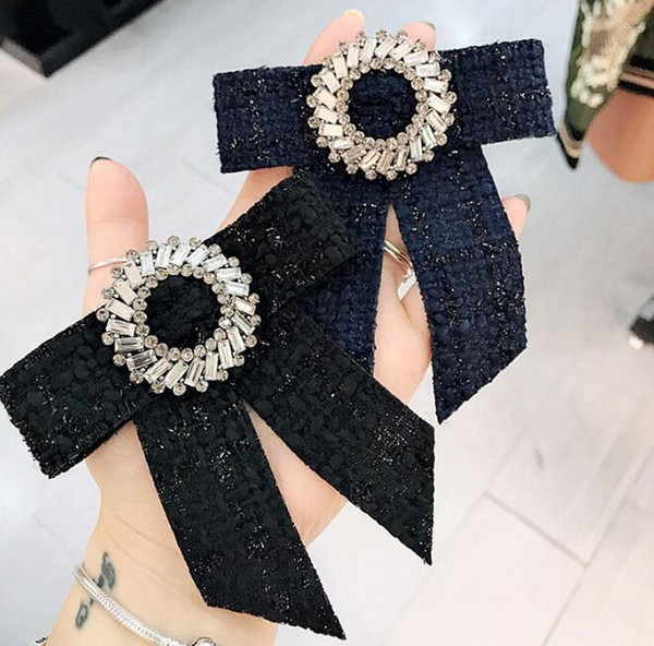 Unisex Fashion Handmade Bowknot Corsage Crystal Rhinestone Necktie Styles Brooch Pins Suit Shirt Accessories Brooch Jewelry