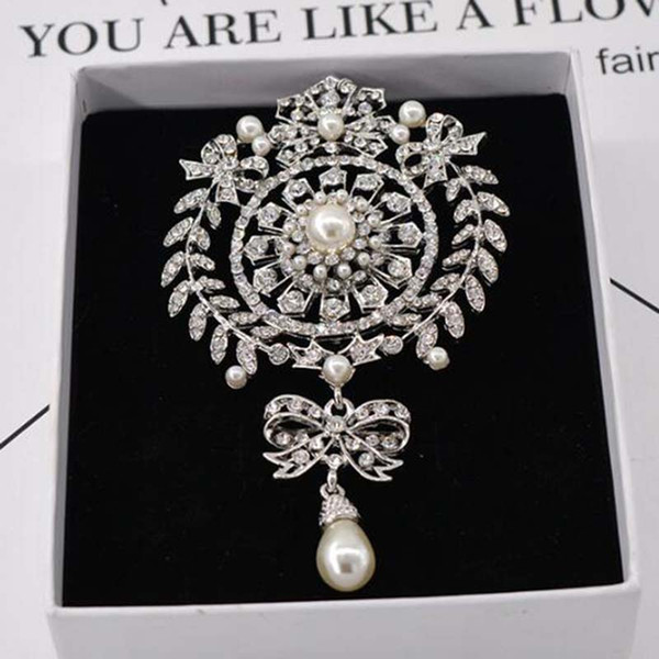 New Luxury Crystal Pearl Crown Badge Brooch Pins Sparkly Rhinestone Brooch Bouquet Corsage For Women Girl Suit Coat Accessories Jewelry