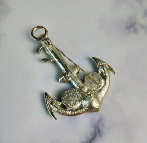 High-end Original Material Boat Anchor Brooch Pins With Letters Stamp Black Crystal Rhinestone Brooches Women Suit Accessories Party Jewelry