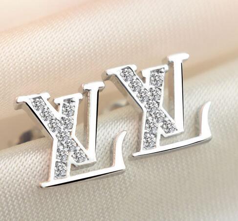 Chic Brand Letters llv Earrings Crystal Rhinestone Ear Studs Silver Plated Earring Women Girl Party Jewelry Accessories