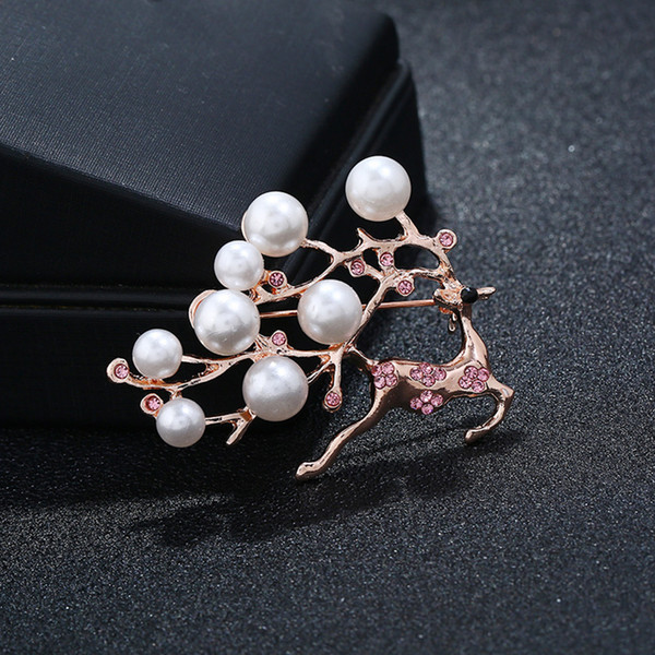 100pcs/New Pink rhinestone white pearl plum deer pin cute and funny jumping sika deer brooch