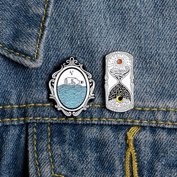 Day And Night Hourglass Lapel Enamel Pin Sea Mirror Drifting Bottle Badge Brooch Jackets Shirt Backpack Retro Jewelry Gift Friends