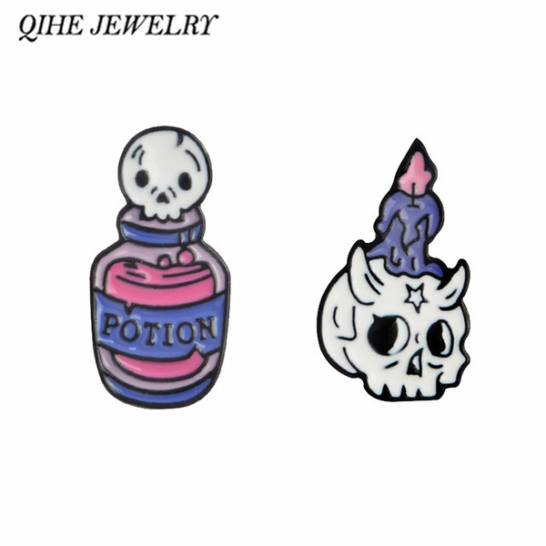 QIHE SIERADEN Potion Skelet en Kaars Skelet Emaille pin Badges Broches voor vrouwen Heks pins Hekserij Schedel sieraden