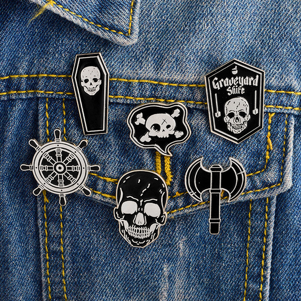 Different Models Skeleton Pirate Enamel Brooches Compass Ax Skull Coffin Pin Clothes Button Badge Punk Jewelry Gift Friends