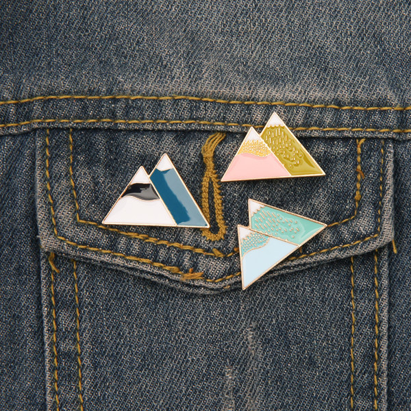 Three Different Styles Of Mount Snow Fuji Enamel Pin Volcanic Brooches Bag Clothes Lapel Pin Mountain Peak Badge Jewelry Gift Friend