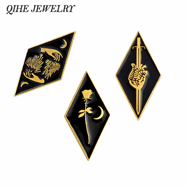 QIHE SIERADEN Hart & Dagger Rose Moon Hand Goth pins Punk pins Harde emaille pin Badges Broches Mannen vrouwen Accessoires