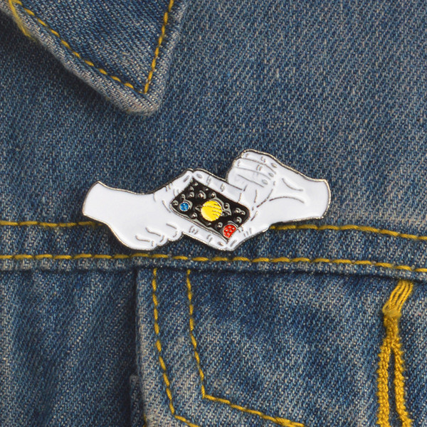 Lapel Pin Take Photo Enamel Brooch Universe Moon Star Badge Denim Clothes Bag Cartoon Jewelry Pins And Brooches Gift Friends