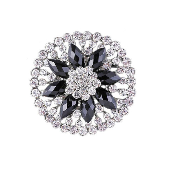 Fashion Silver Color Brooches Pins 3D Rhinestone Crystal Flower Brooches For Women Dress Cloths Decoration Jewelry