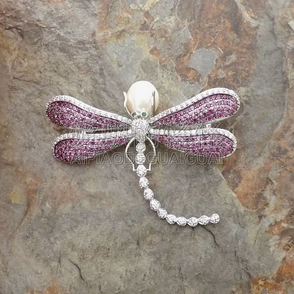 BR101915 White Pearl Cz Pave Dragonfly Brooch