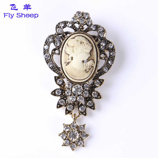 Luxury Rhinestone insetted Brooches Clip Vintage Crown Beauty Silver and Gold Brooches Pins