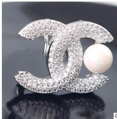 LUXURY LOGO number 5 Pearl Brooch Pin Jewelry For Women Flower Bridal Crown Crystal Rhinestone Brooch Pin Jewelry