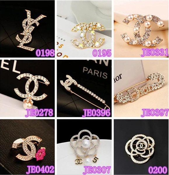 2018Top Quality Brand Designer Letter C Brooch Women Girls Rhinestone Pearl Luxury Brooch Suit Lapel Pin Brand JewelryA1039