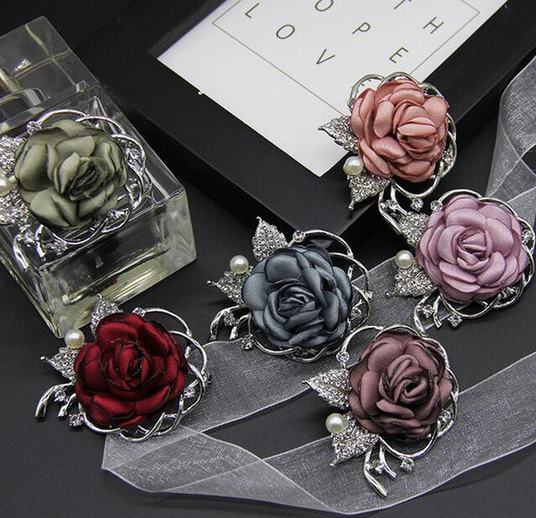 Hot Sale And Brand New Art Flower Brooch Set Auger High-grade Pin Suit Wedding Brooches Accessorie