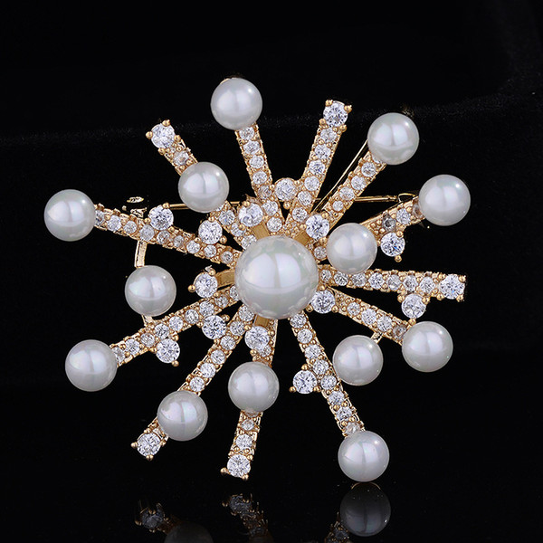 New fashion style pearl zirconia brooch women's high-end suit jacket pin 100 match chest flower manufacturer wholesale