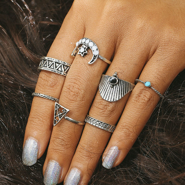 7 PCS/LOT Retro Hollow Triangle Finger Ring Set for Women Punk Style Vintage Knuckle Rings Party Jewelry Wholesale YMRJ471