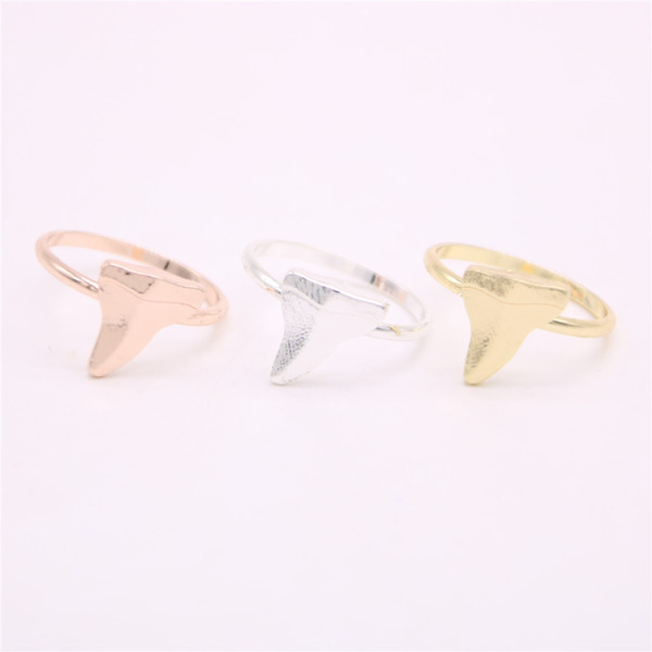 The latest elements shark teeth rings teeth rings for women Free shipping Retail and wholesale mix