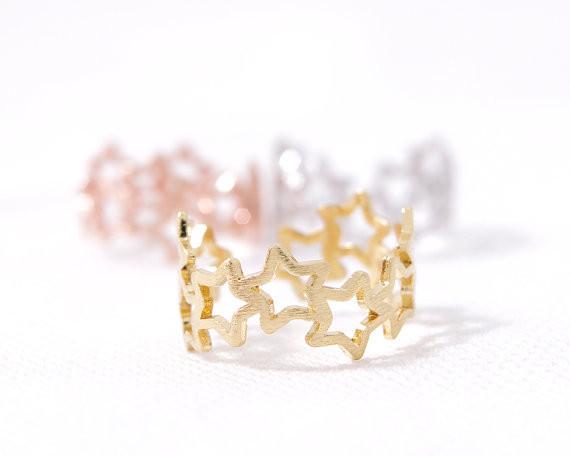 Fashion The latest elements exquisite small five-pointed star ring,connected star ring,wholesale free shipping mixed color