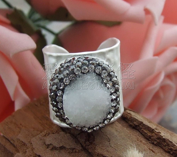 R121215 18MM White Quartz Druzy Cuff Ring