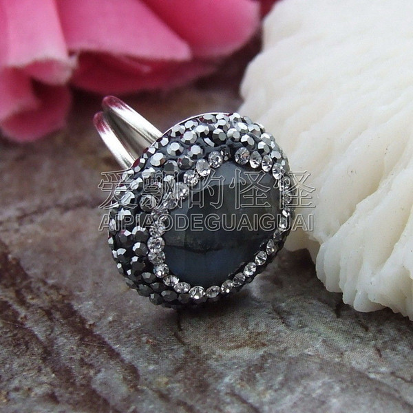 R121015 17x20MM Natural Faceted Labradorite Trimmed With Marcasite Ring