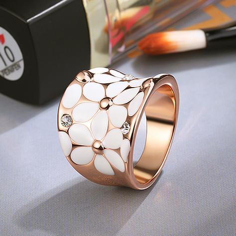 Beautiful Rose Gold Color Rhinestones Enamel Craft Classic White Lovely Daisy Design Lady Finger Ring Wholesale