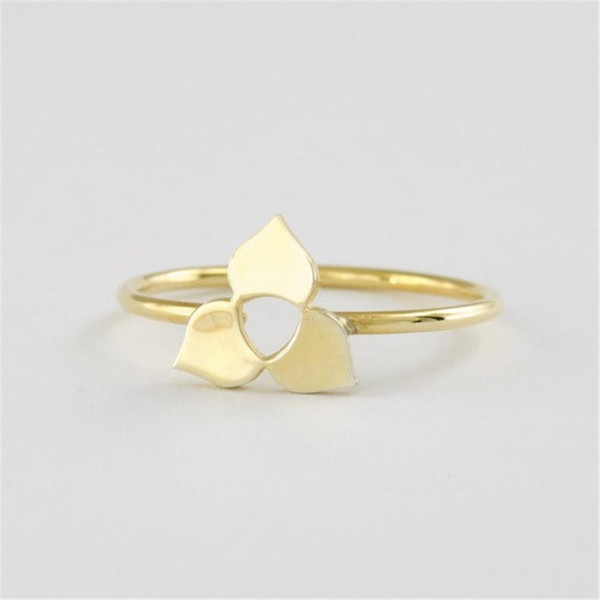 2018 Fashion new style Geometric Trillium Flower Rings Gold-color rings for women wholesale and mixed color