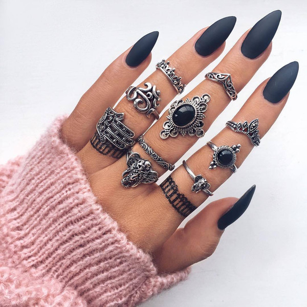 Bohemian wind retro female elephant palm hollow carved black gem joint ring set of 10 nightclub ring fashion personality