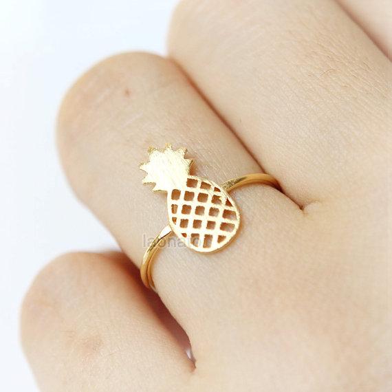 N pcs Cute small hollow Pineapple charm ring Lovely Ananas ring Simple Funny Outline Fruit Plant Food ring for ladies outline Lucky jewelry